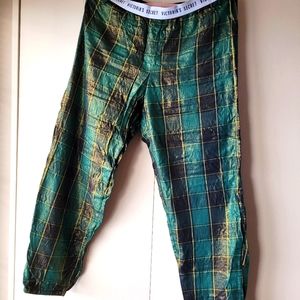 Victoria Secret Black/Green Shimmer Jogger PJ Bottoms